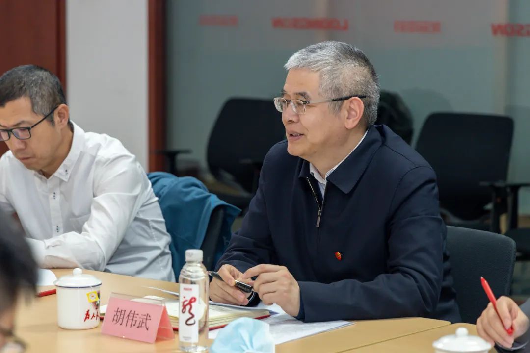 �й���������