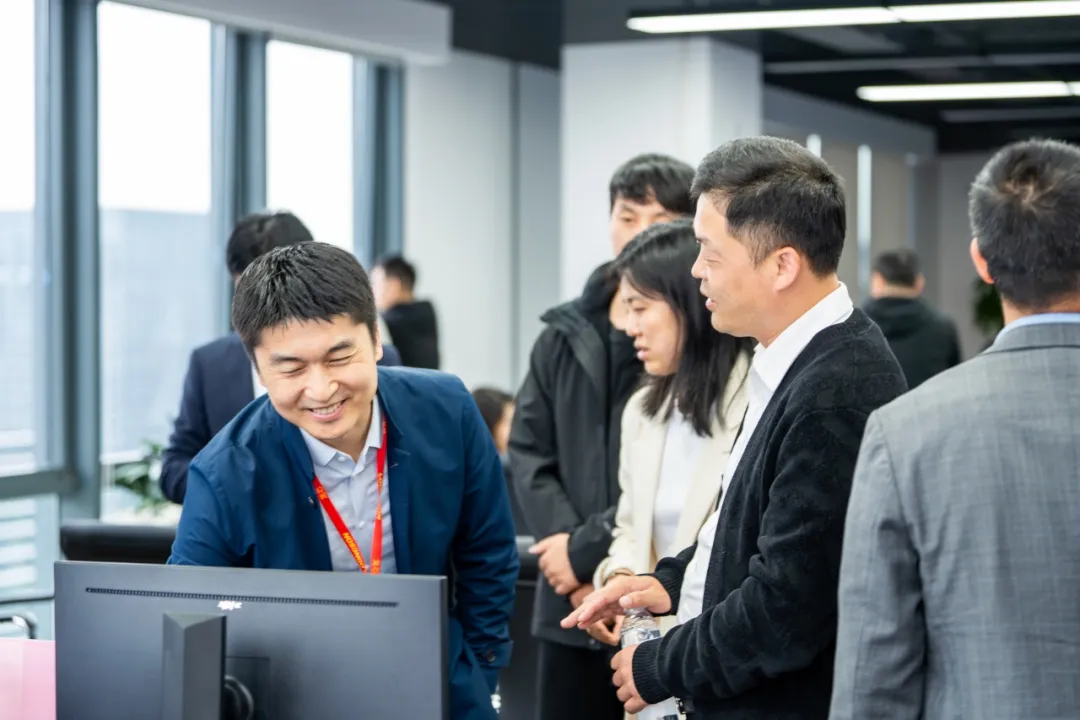 �й���������