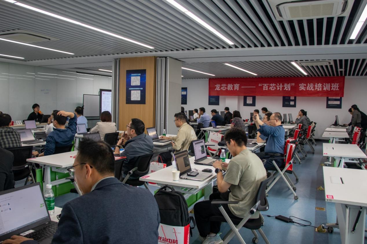 �й���������